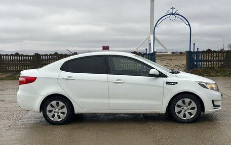 KIA Rio III рестайлинг, 2014 год, 880 000 рублей, 3 фотография