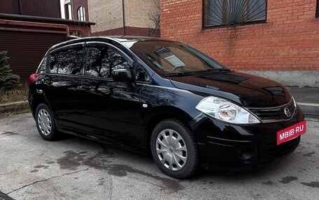 Nissan Tiida, 2013 год, 2 фотография