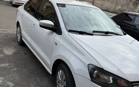 Volkswagen Polo VI (EU Market), 2015 год, 1 000 000 рублей, 5 фотография