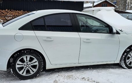 Chevrolet Cruze II, 2014 год, 753 000 рублей, 3 фотография