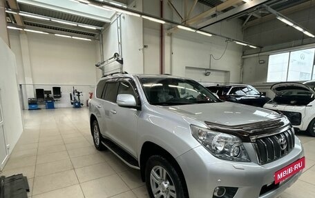 Toyota Land Cruiser Prado 150 рестайлинг 2, 2012 год, 2 599 000 рублей, 3 фотография