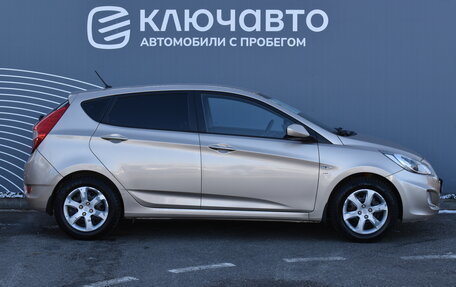 Hyundai Solaris II рестайлинг, 2013 год, 845 000 рублей, 5 фотография