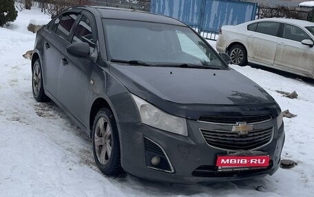 Chevrolet Cruze II, 2013 год, 950 000 рублей, 1 фотография