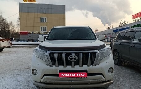 Toyota Land Cruiser Prado 150 рестайлинг 2, 2015 год, 3 580 000 рублей, 1 фотография