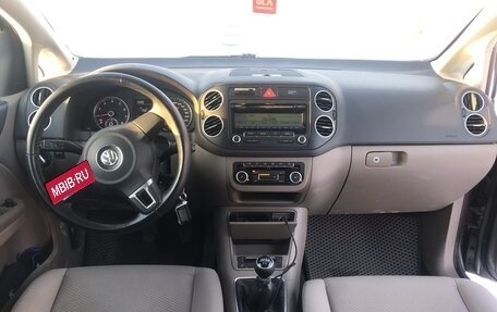 Volkswagen Golf Plus II, 2010 год, 787 000 рублей, 16 фотография