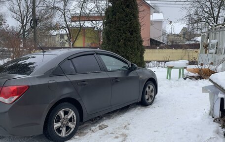 Chevrolet Cruze II, 2013 год, 950 000 рублей, 2 фотография