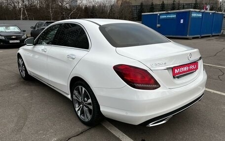 Mercedes-Benz C-Класс, 2019 год, 3 950 000 рублей, 3 фотография