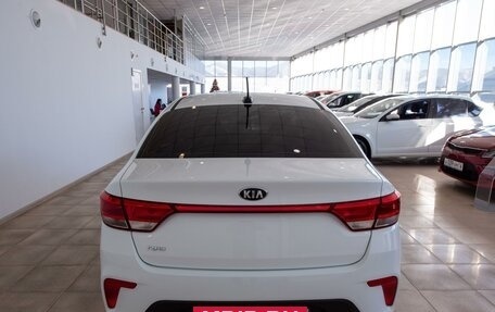 KIA Rio IV, 2020 год, 1 850 000 рублей, 5 фотография