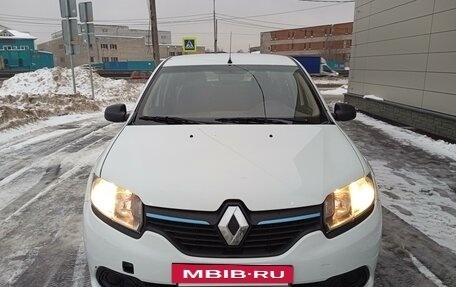 Renault Logan II, 2014 год, 630 000 рублей, 2 фотография