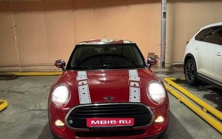 MINI Hatch, 2018 год, 2 050 000 рублей, 2 фотография