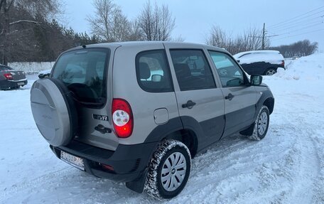 Chevrolet Niva I рестайлинг, 2019 год, 745 000 рублей, 3 фотография