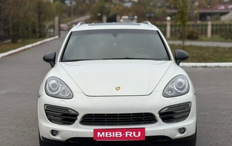 Porsche Cayenne III, 2011 год, 2 000 000 рублей, 2 фотография