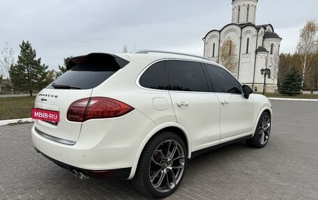 Porsche Cayenne III, 2011 год, 2 000 000 рублей, 6 фотография