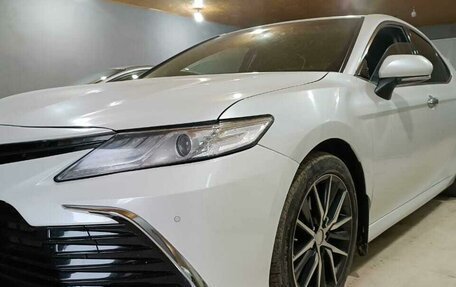 Toyota Camry, 2019 год, 2 650 000 рублей, 2 фотография