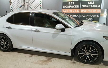 Toyota Camry, 2019 год, 2 650 000 рублей, 11 фотография