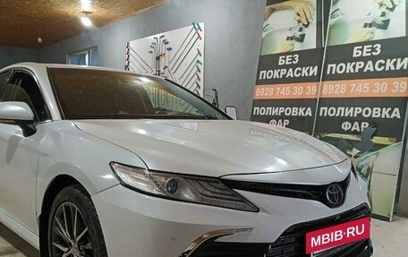 Toyota Camry, 2019 год, 2 650 000 рублей, 4 фотография