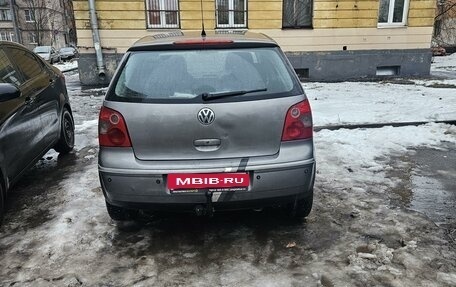 Volkswagen Polo IV рестайлинг, 2004 год, 390 000 рублей, 3 фотография