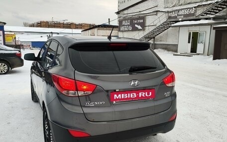 Hyundai Tucson III, 2010 год, 1 175 500 рублей, 25 фотография