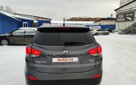 Hyundai Tucson III, 2010 год, 1 175 500 рублей, 38 фотография