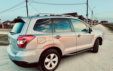 Subaru Forester, 2015 год, 2 050 000 рублей, 3 фотография