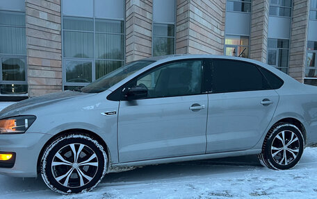 Volkswagen Polo VI (EU Market), 2018 год, 1 250 000 рублей, 3 фотография