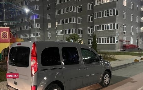 Renault Kangoo II рестайлинг, 2012 год, 850 000 рублей, 3 фотография