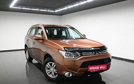 Mitsubishi Outlander III рестайлинг 3, 2012 год, 1 875 000 рублей, 5 фотография