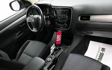 Mitsubishi Outlander III рестайлинг 3, 2012 год, 1 875 000 рублей, 14 фотография