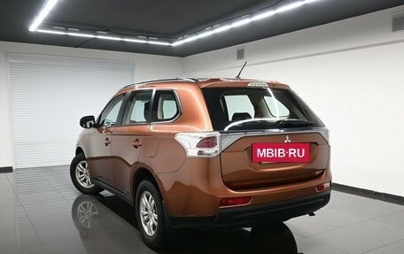 Mitsubishi Outlander III рестайлинг 3, 2012 год, 1 875 000 рублей, 6 фотография