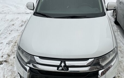 Mitsubishi Outlander III рестайлинг 3, 2016 год, 2 700 000 рублей, 1 фотография