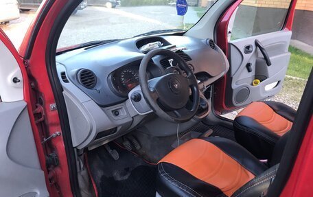 Renault Kangoo II рестайлинг, 2008 год, 700 000 рублей, 7 фотография