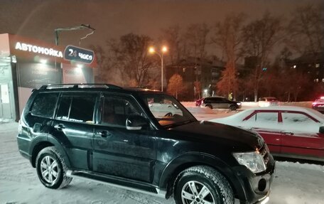 Mitsubishi Pajero IV, 2013 год, 2 444 000 рублей, 4 фотография