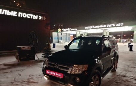 Mitsubishi Pajero IV, 2013 год, 2 444 000 рублей, 5 фотография