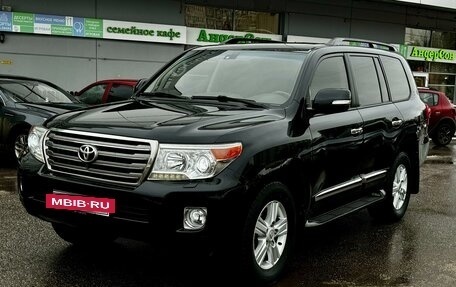 Toyota Land Cruiser 200, 2013 год, 4 499 000 рублей, 9 фотография