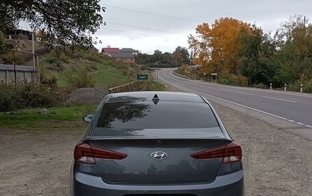 Hyundai Elantra VI рестайлинг, 2019 год, 1 450 000 рублей, 1 фотография