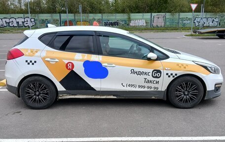 KIA cee'd III, 2018 год, 1 000 000 рублей, 3 фотография