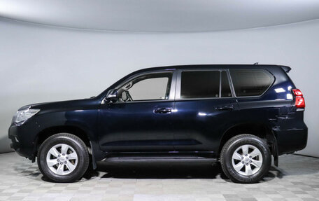 Toyota Land Cruiser Prado 150 рестайлинг 2, 2021 год, 7 740 000 рублей, 8 фотография