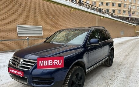 Volkswagen Touareg III, 2004 год, 590 000 рублей, 2 фотография