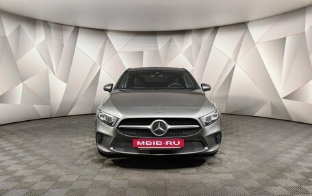 Mercedes-Benz A-Класс, 2019 год, 2 635 000 рублей, 7 фотография