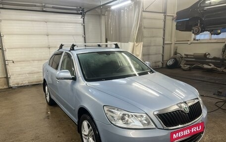 Skoda Octavia, 2010 год, 750 000 рублей, 2 фотография