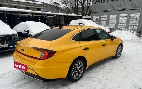 Hyundai Sonata VIII, 2019 год, 1 630 000 рублей, 4 фотография