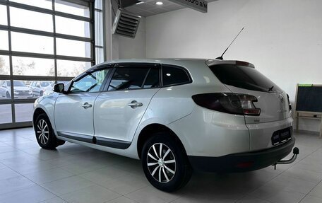 Renault Megane III, 2010 год, 785 000 рублей, 4 фотография