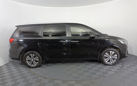 KIA Carnival III, 2019 год, 3 647 000 рублей, 8 фотография