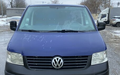 Volkswagen Transporter T5 рестайлинг, 2008 год, 1 080 000 рублей, 2 фотография