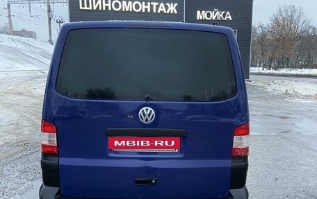 Volkswagen Transporter T5 рестайлинг, 2008 год, 1 080 000 рублей, 4 фотография