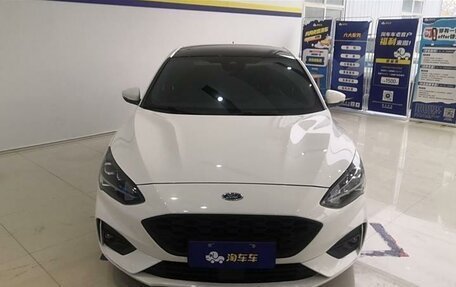 Ford Focus IV, 2021 год, 1 724 000 рублей, 2 фотография