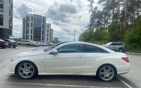 Mercedes-Benz E-Класс, 2011 год, 1 500 000 рублей, 6 фотография