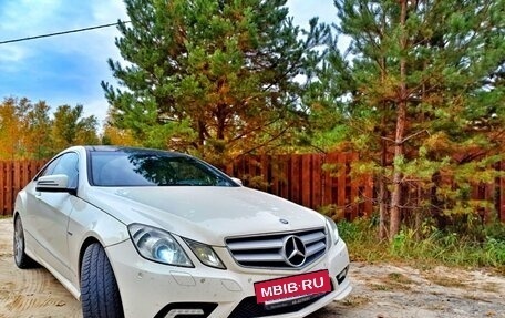 Mercedes-Benz E-Класс, 2011 год, 1 500 000 рублей, 5 фотография