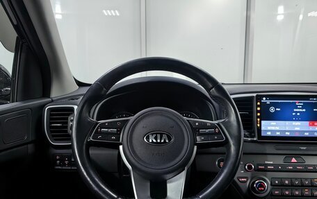 KIA Sportage IV рестайлинг, 2019 год, 2 353 000 рублей, 13 фотография