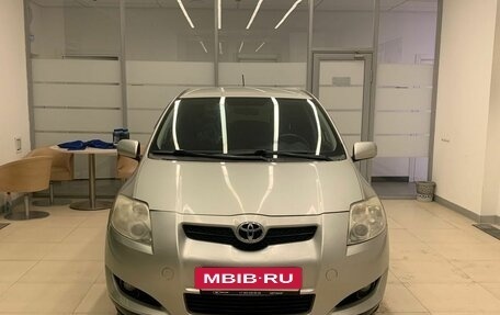 Toyota Auris II, 2009 год, 860 000 рублей, 2 фотография